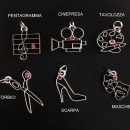 Ciondolo ottone bagno argento con strass rosso MADE IN ITALY
