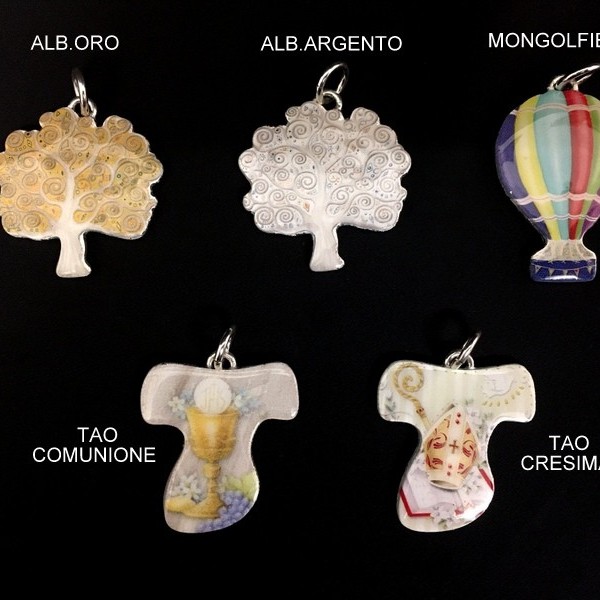Ciondolo albero ottone bagno argento con lacca colorata. CM 4/5 MADE IN ITALY