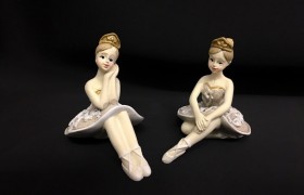 Ballerina in resina seduta con decoro glitter. Ass.2 H 6