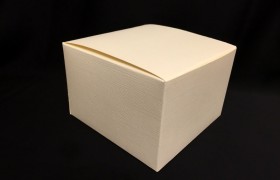 Scatola cartoncino astuccio avorio CM 16.5x9 H 9