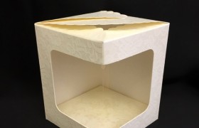 Scatola cartoncino macramè con finestra pvc CM 12x12 H 10