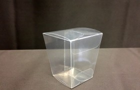 Scatola pvc trasparente. Base CM 3x3 - Apertura CM 4x4. H 4