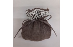 Sacchetto lino con bordo pizzo. CM 10x10