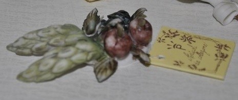 Tralcio ceramica con mele e punte di spiga
