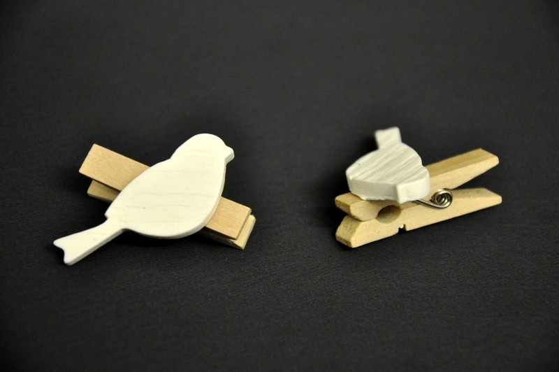 Mollettina legno con uccellino legno bianco. (Molletta CM 3.5 - Uccellino CM 4)