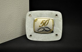 Icona vetro con placca argento 50° e strass. CM 6.5x5.5 con scatola. MADE IN ITALY