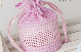 Sacchetto a cestino scacco bianco e rosa CM 9