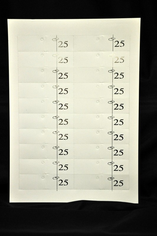Set 200 bigliettini per bomboniere con foro.