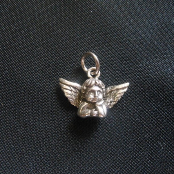 Ciondolo angelo cherubino in ottone con bagno in argento CM 2.5