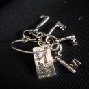 Mazzo chiavi "Amore, Vita, Forza, Salute" in ottone con bagno argento CM. 3 (chiave più lunga) MADE IN ITALY