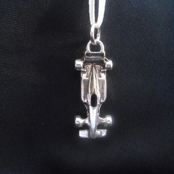 Auto ciondolo Formula1 in ottone con bagno in argento CM 4 MADE IN ITALY