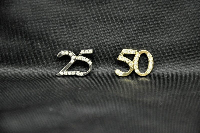 Applicazione metallo con strass 25° e 50°