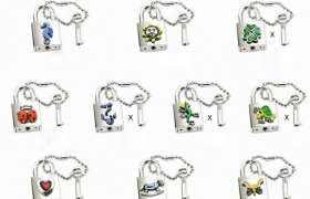 Lucchetto funzionale metallo e argento con applicazione (SOLO QUELLI CON LA X) cm. 3x3,5 MADE IN ITALY