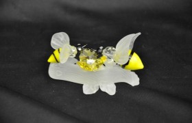 Coppia apette su ramo vetro satinato e fiore cristallo cm. 10