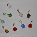 Ciondolini vetro forme e colori assortiti cm 3,5