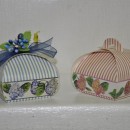 Scatolina con decorazione ortensie rosa o azz. 6x6x7