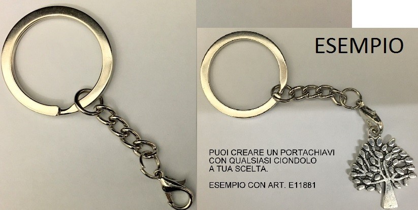 Anello con moschettone per creare portachiavi con qualsiasi ciondolo.