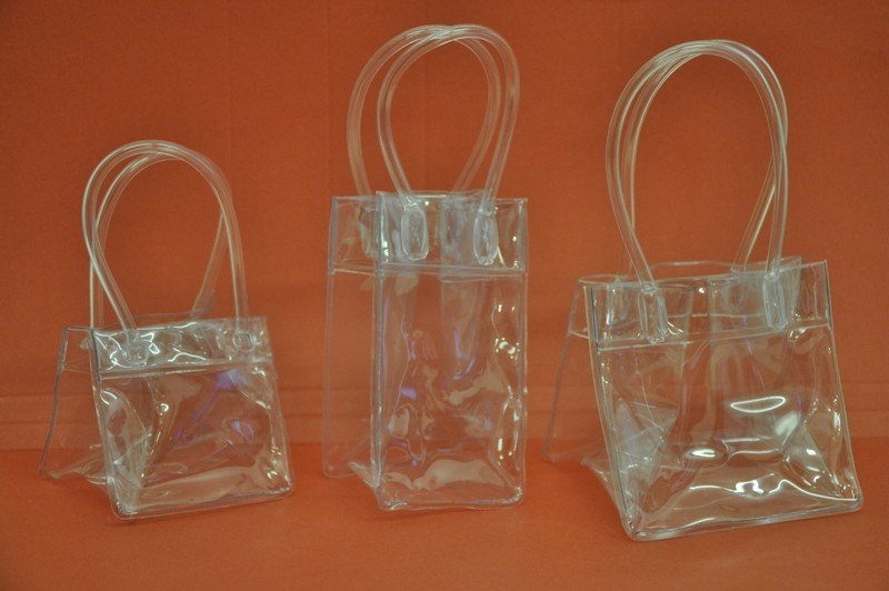 Borsetta PVC CM 5 x4.5 x 10, parte contenitiva, h15 comp. manici