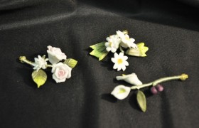 Tralcio fiori ceramica. ass 3