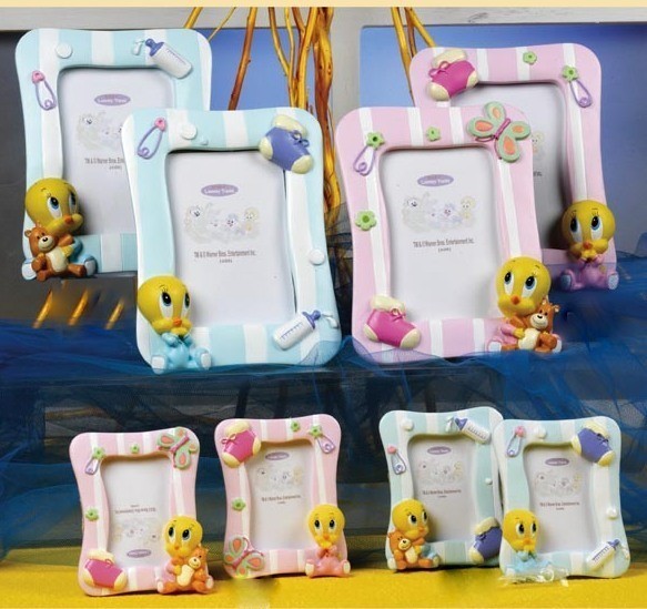 Porta foto grande con Tweety ass. 2 cm.16x12