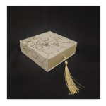Scatola cartoncino champagne decoro mappamondo dorato con inserto.MIS.12X12 H 4CM