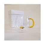 Mug con ape in vetro borosilicato,fatto a mano.MIS.9X9CM Scatola compresa.