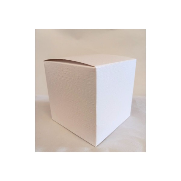 Scatola cartoncino astuccio fibra bianco CM 8x8 H 8