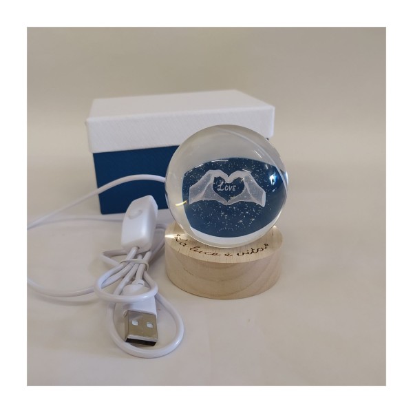 Sfera vetro LOVE base legno con porta USB e pulsante accensione,scatola compresa.DIAM.6 H7,5