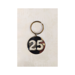 Portachiavi metallo con traforo numero 25. CM 8 (TOT)