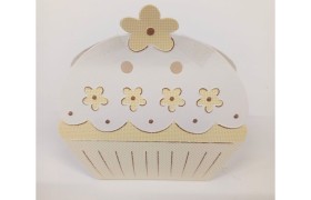 Scatolina p/confetti in cartoncino.MIS 8X8CM