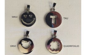 Ciondolo metallo traforato CM2,5