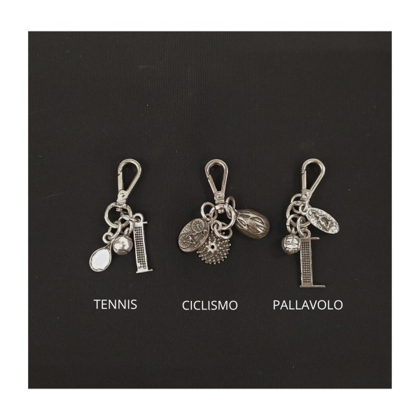 Portachiavi sport in ottone con bagno in argento. CM 5 circa. MADE IN ITALY