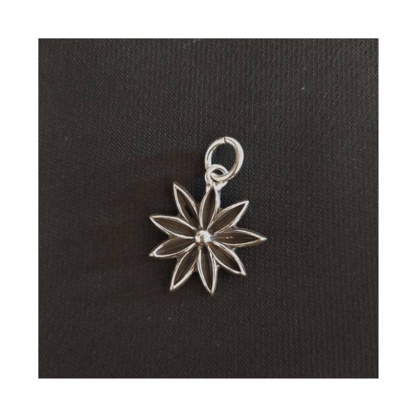 Ciondolo fiore in ottone con bagno in argento CM 2.5 MADE IN ITALY