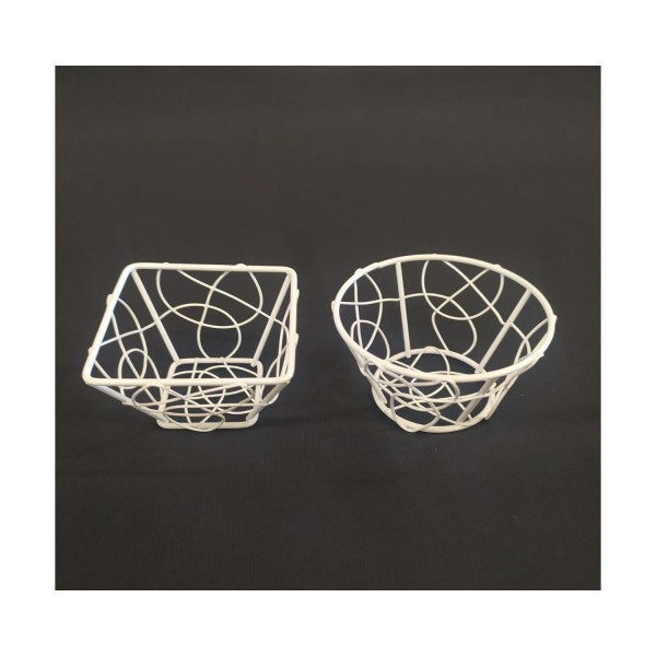 Cestini metallo bianco, ass 2. CM 7x7 H 4 Diam. 8 H 4