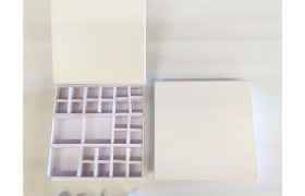 Scatola similpelle bianco latte con divisorio estraibile MIS22X22 H4CM