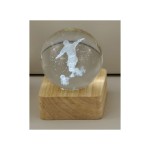 Sfera vetro calciatore su base quadrata con luce led MIS 6X6 H8CM