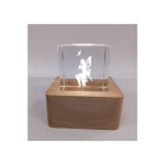 Cubo vetro FATINA su base legno e luce led Misura cubo 4x4cm base legno 6x6cm