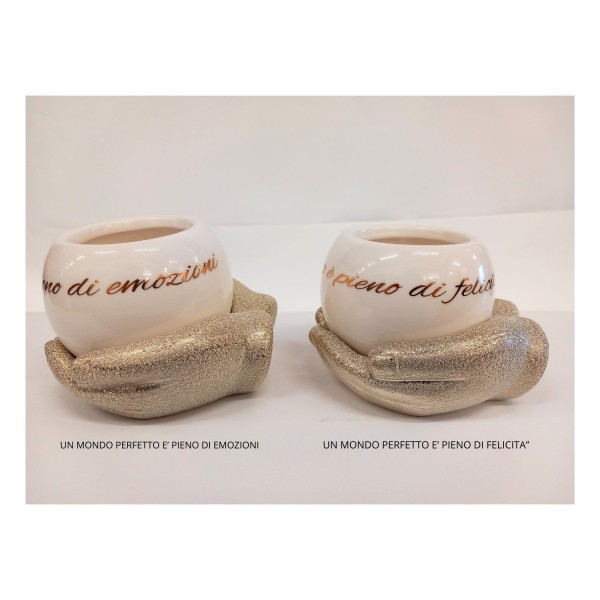 Mano dorata con p/vaso  ceramica  ASS.2 MIS.11x8CM