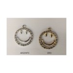 Ciondolo smile metallo con strass.DIAM.2CM