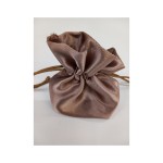 Sacchetto raso colore bronzo con base tonda e tirante. CM 12x10.5