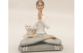 Donna posizione yoga con gatto in resina. CM 14