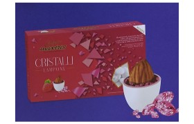 Cioccomandorla con cristalli di zucchero al LAMPONE cioccolato bianco e strato zucchero.KG1