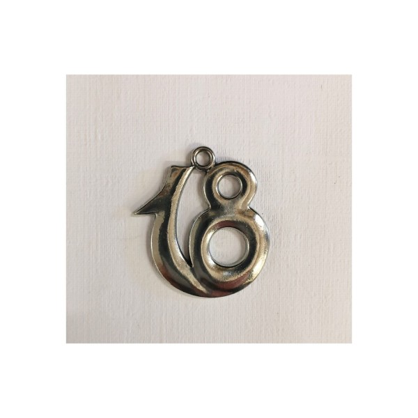 Ciondolo in zama 18°MIS.3X3,5CM