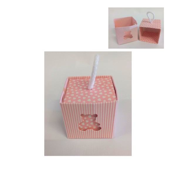 Scatola cubo cartoncino con traforo orso da appendere. CM 5x5 H 5