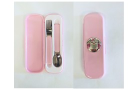 Set pappa cucchiaio e forchettina con placca argento. CM 18x6 H 2