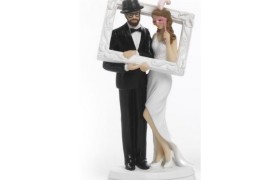 Cake topper coppia sposi con cornice photo boot in resina. H 18